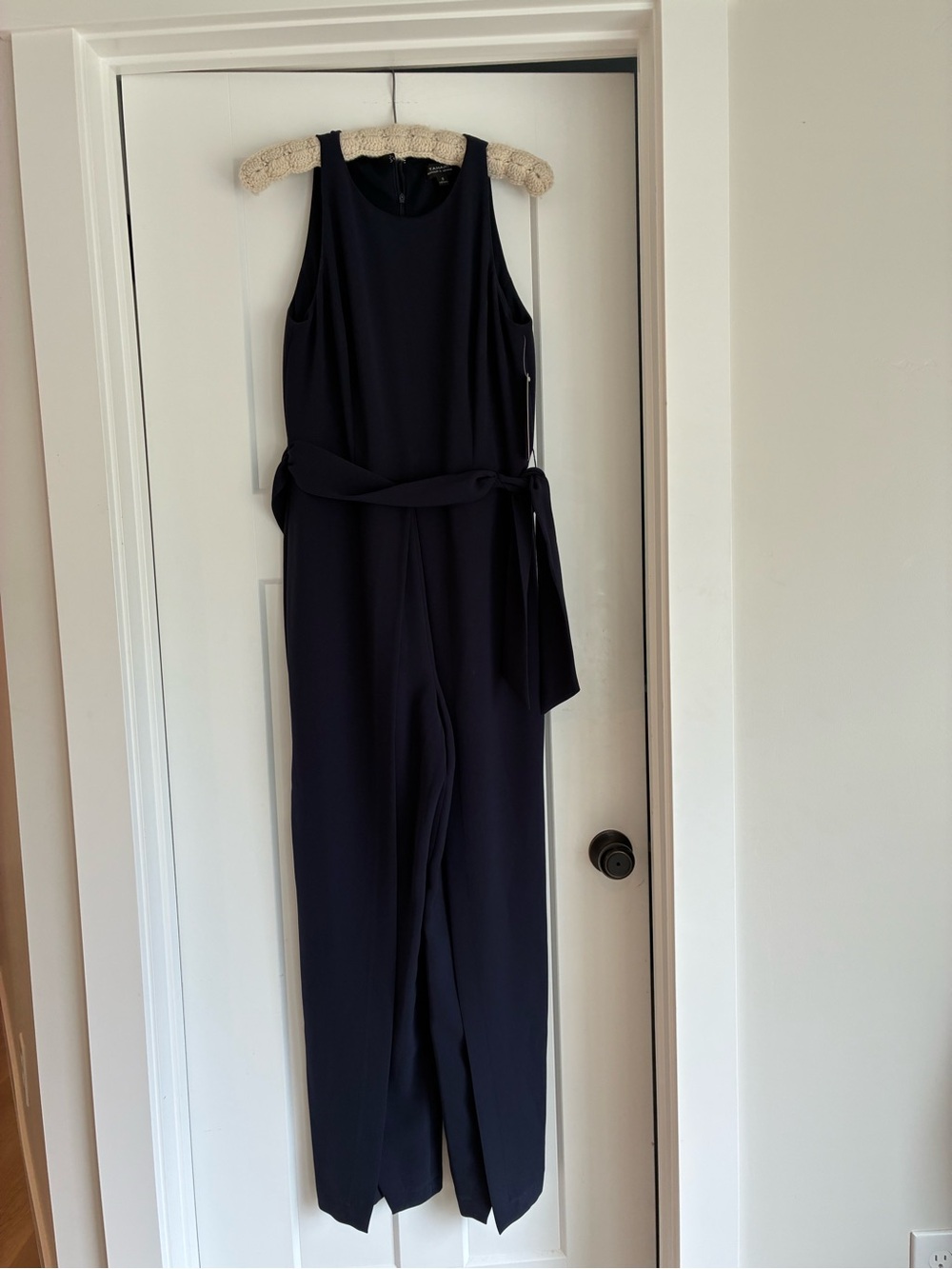 Tahari NWT Sleeveless Navy Jumpsuit with Waist Tie Wide Wrap Leg Size 8 Formal